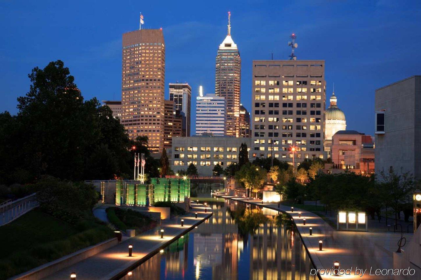 Homewood Suites By Hilton Indianapolis Downtown Esterno foto