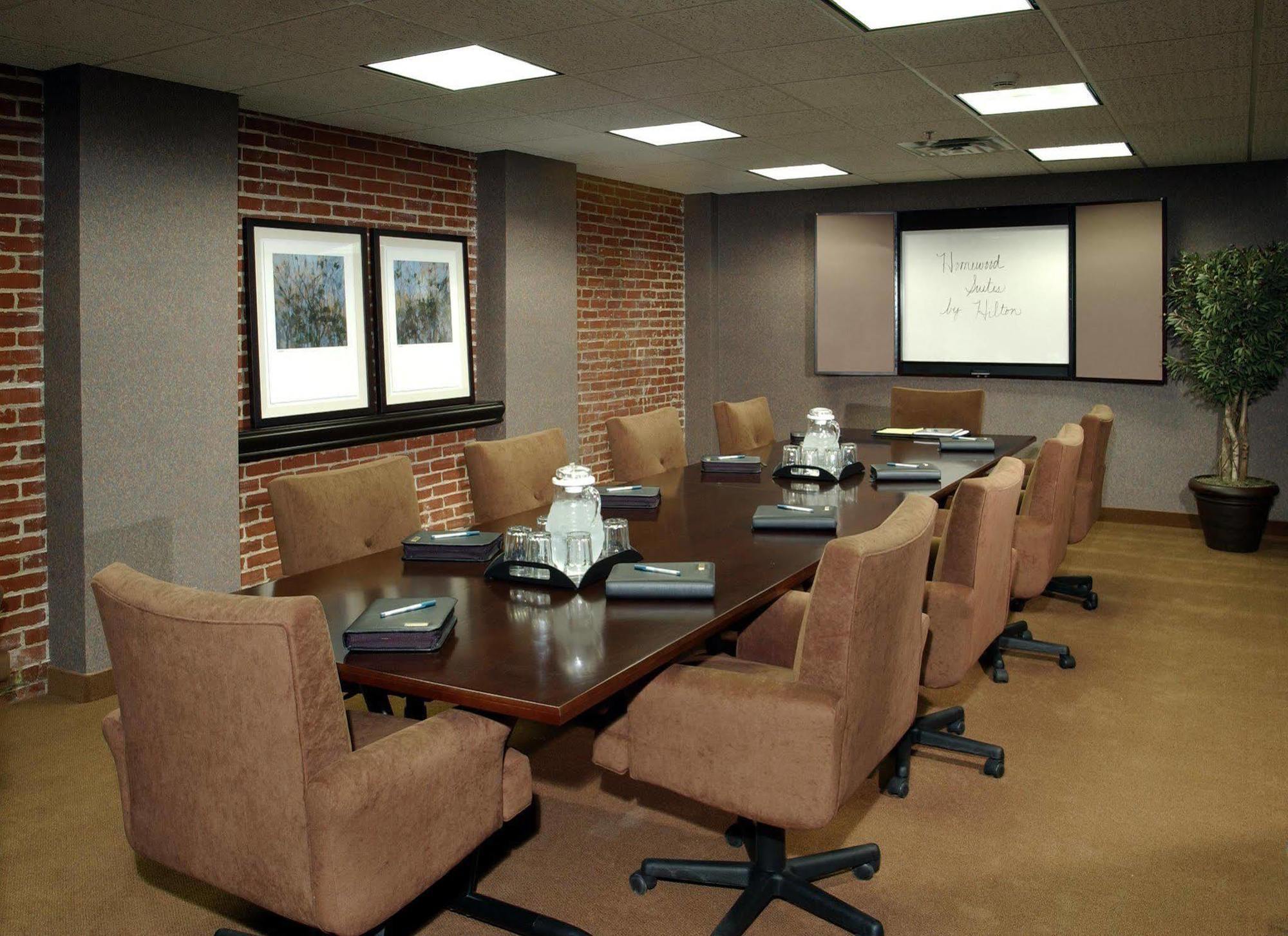 Homewood Suites By Hilton Indianapolis Downtown Servizi foto